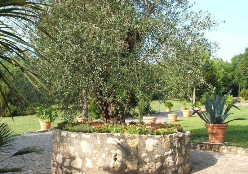 ホテル Il Pietreto