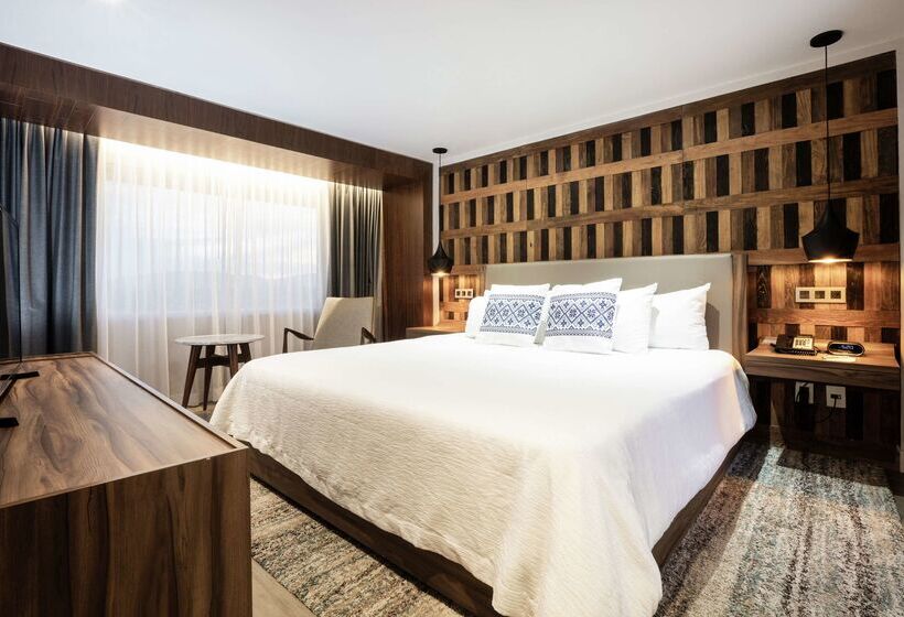 Отель Indigo Guadalajara Expo, An Ihg