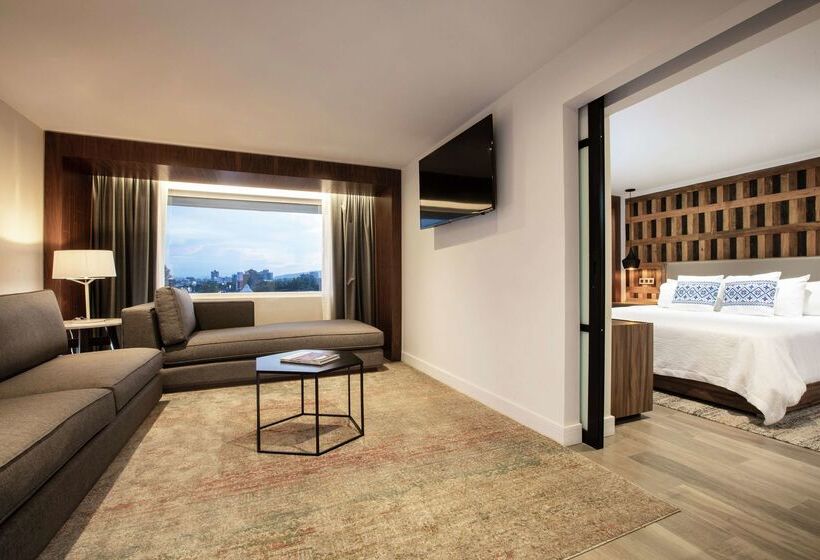 Отель Indigo Guadalajara Expo, An Ihg