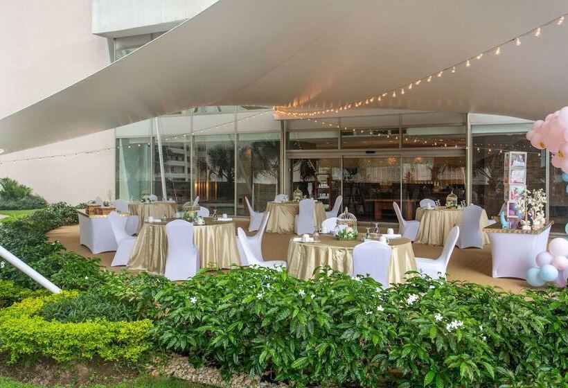 בית מלון כפרי Jw Marriott Panama