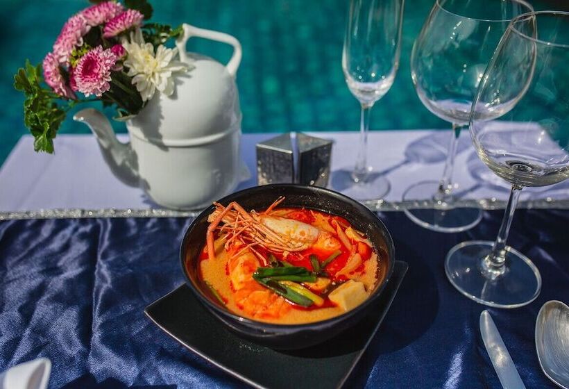 Отель Kc Beach Club & Pool Villas