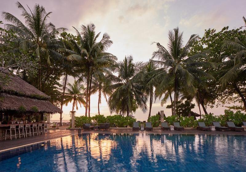 호텔 Khaolak Paradise Resort