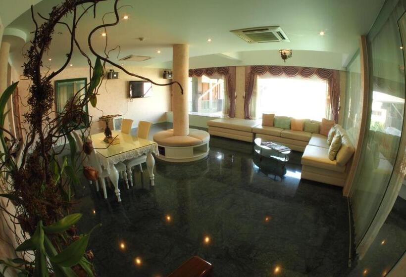 Kodchasri Thani Hotel Chiangmai