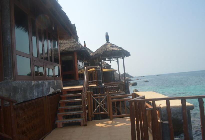 ホテル Koh Tao Bamboo Huts