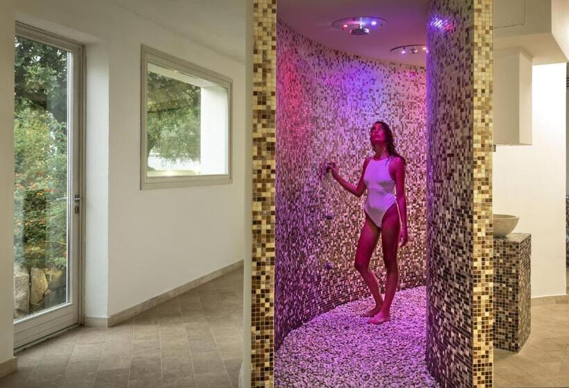 בית מלון כפרי La Rocca Resort & Spa