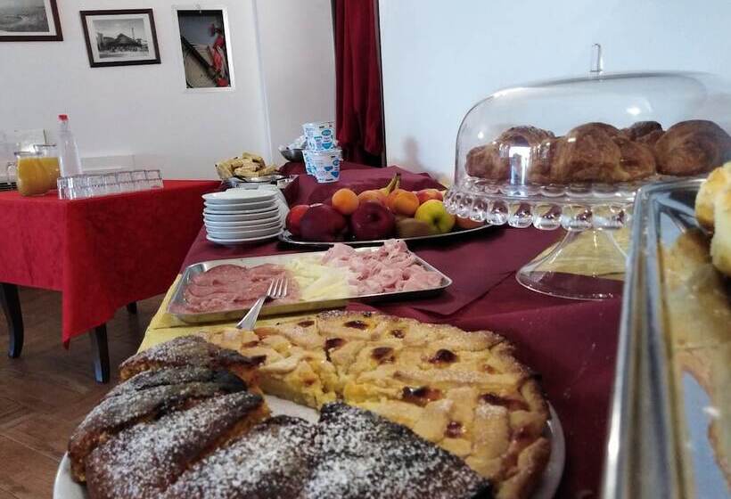 La Rosa Hotel   Selinunte