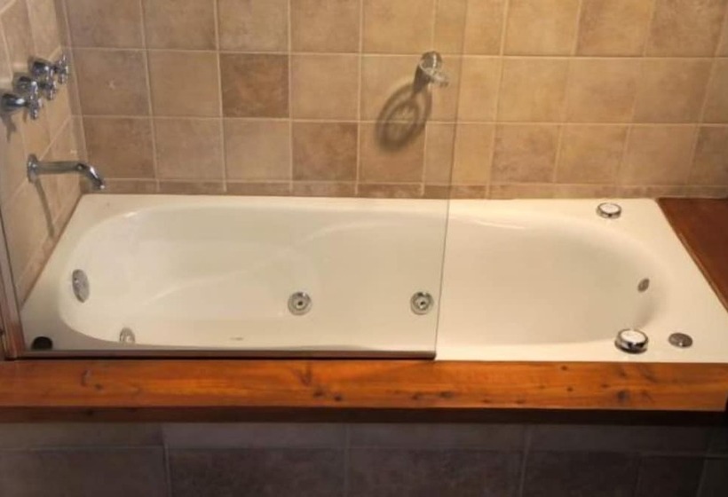 酒店 Las Morillas Huemul Lodge