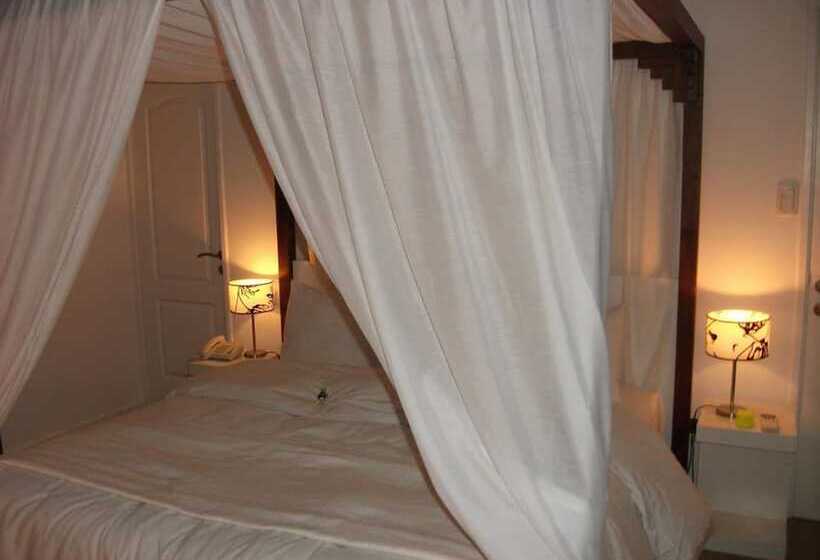 فندق Los Muelles Boutique