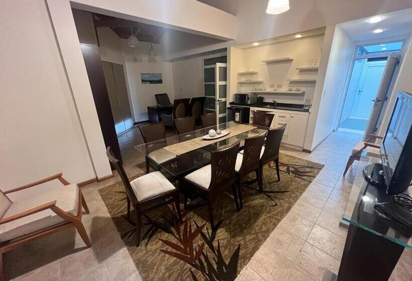 ホテル Maitei Posadas