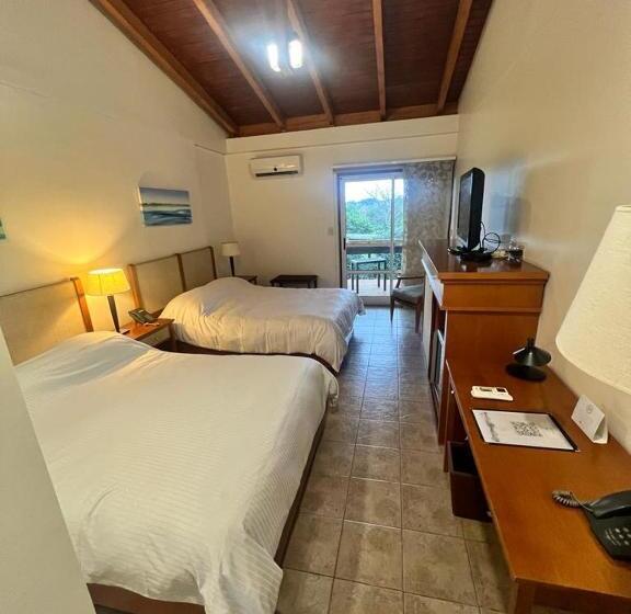 ホテル Maitei Posadas