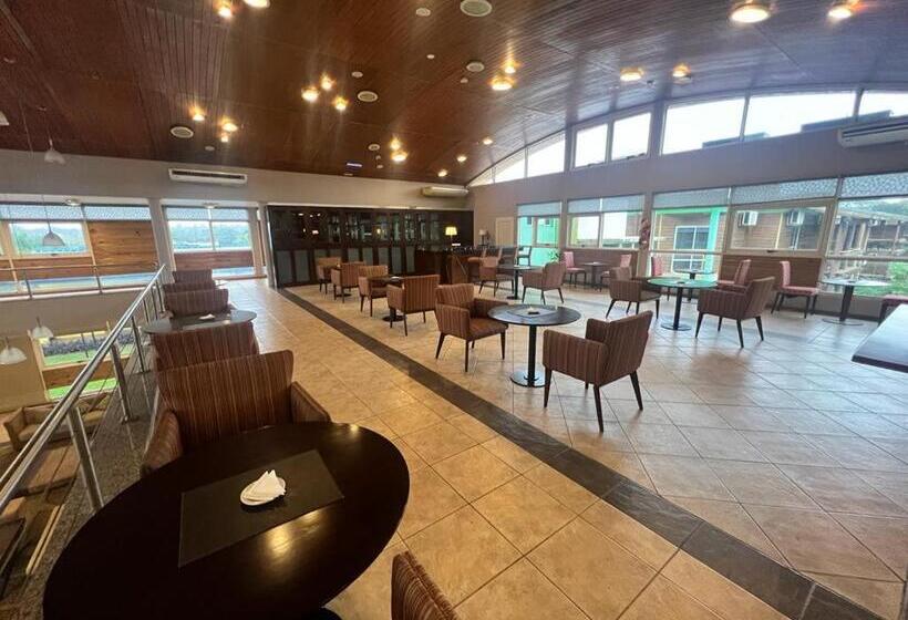 ホテル Maitei Posadas