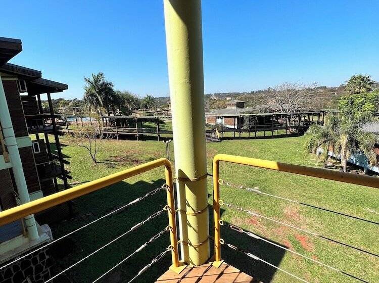 ホテル Maitei Posadas