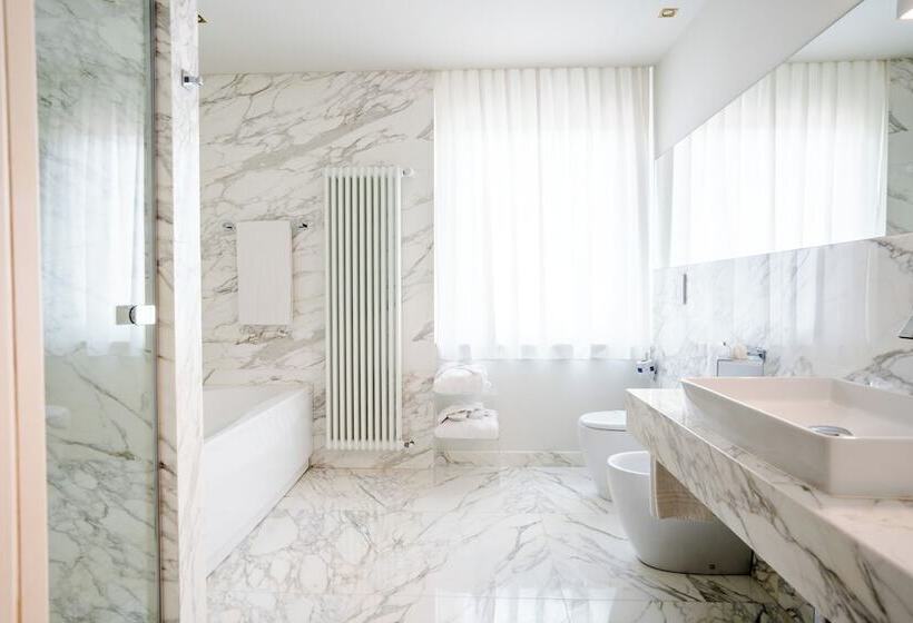 בית מלון כפרי Michelangelo