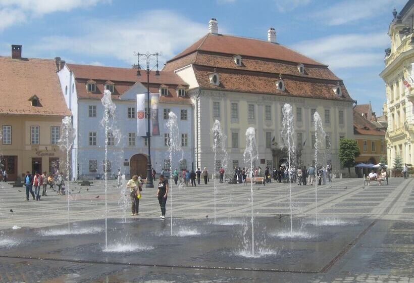Отель Mycontinental Sibiu