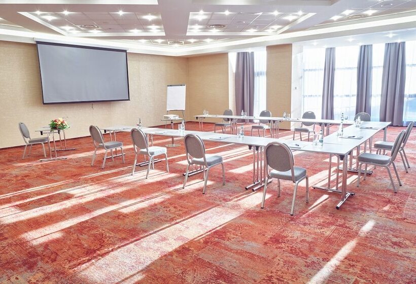 Отель Mycontinental Sibiu