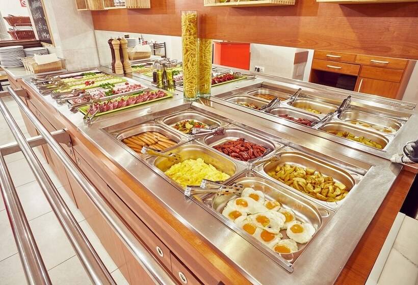 Отель Mycontinental Sibiu