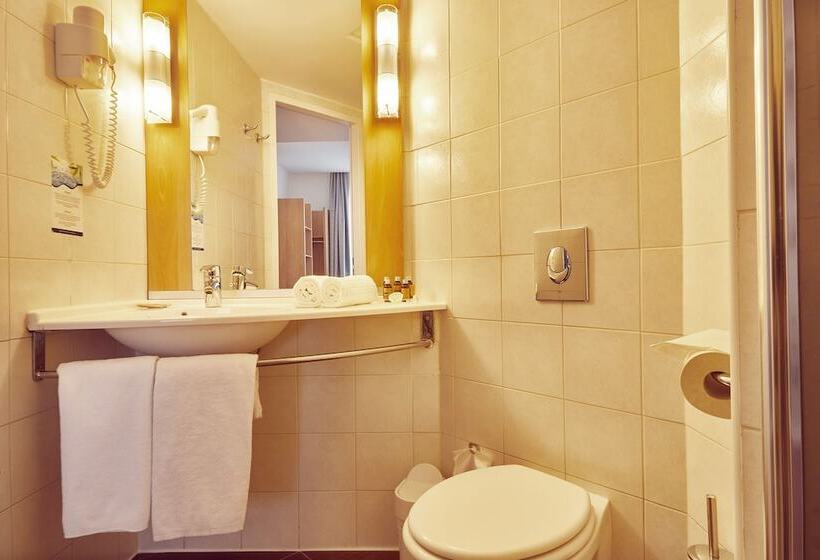 Отель Mycontinental Sibiu