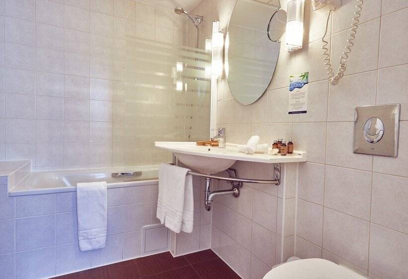 Отель Mycontinental Sibiu