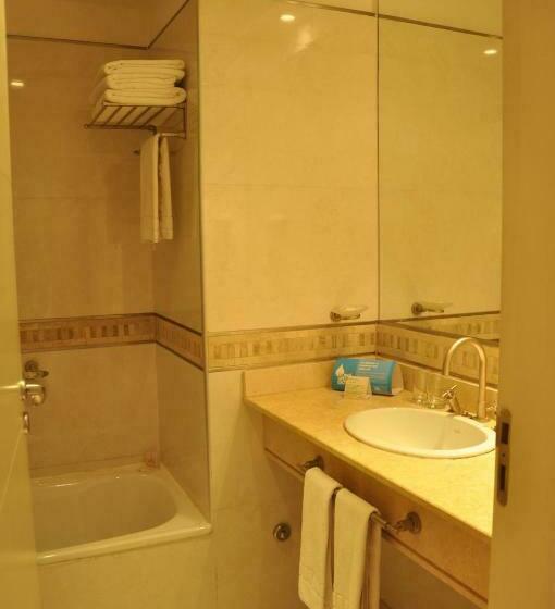 هتل Orfeo Suites Cordoba