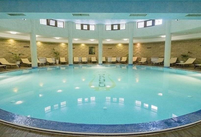 فندق Orpheus Casino And Spa