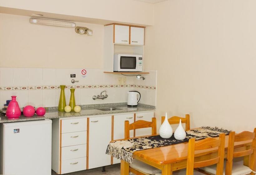 בית מלון כפרי Patio Mediterraneo Apart