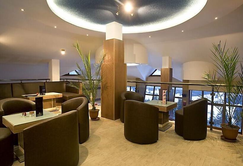 בית מלון כפרי Perelik Palace