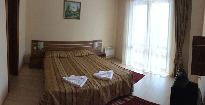 בית מלון כפרי Perelik Palace