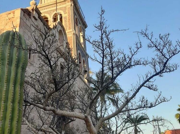 ホテル Posada Del Cortes