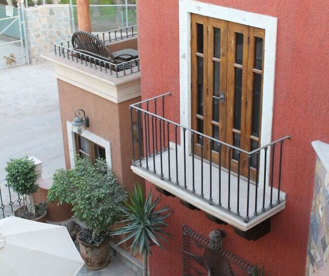 ホテル Posada Del Cortes