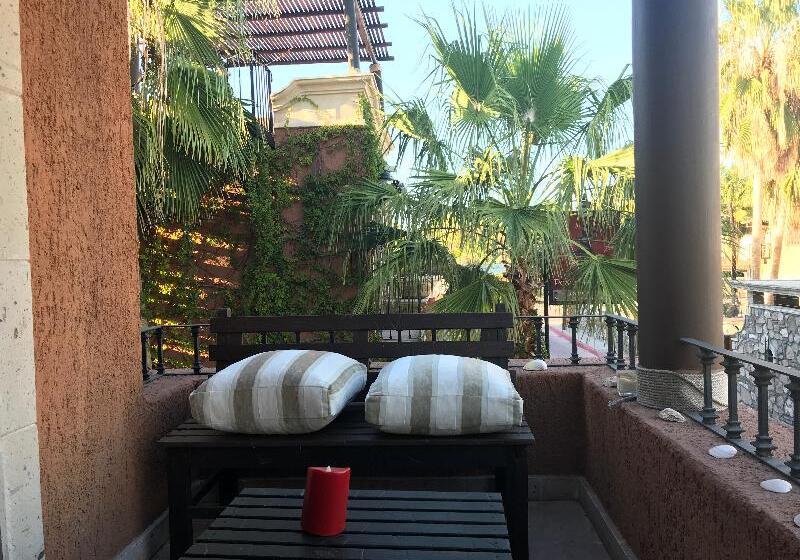 ホテル Posada Del Cortes