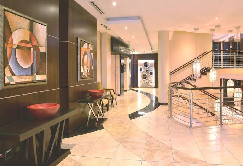 Premier Hotel O.r. Tambo