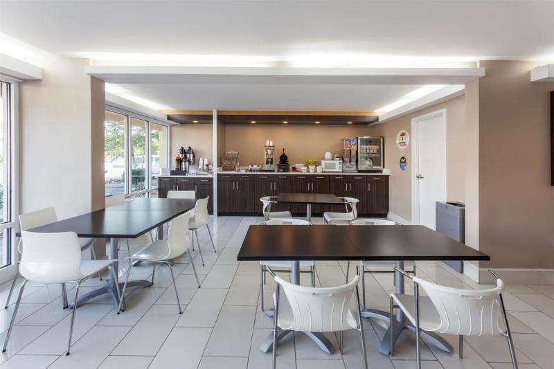 فندق Quality Inn