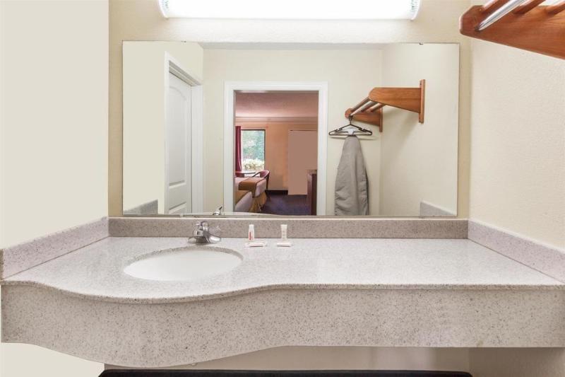 فندق Quality Inn