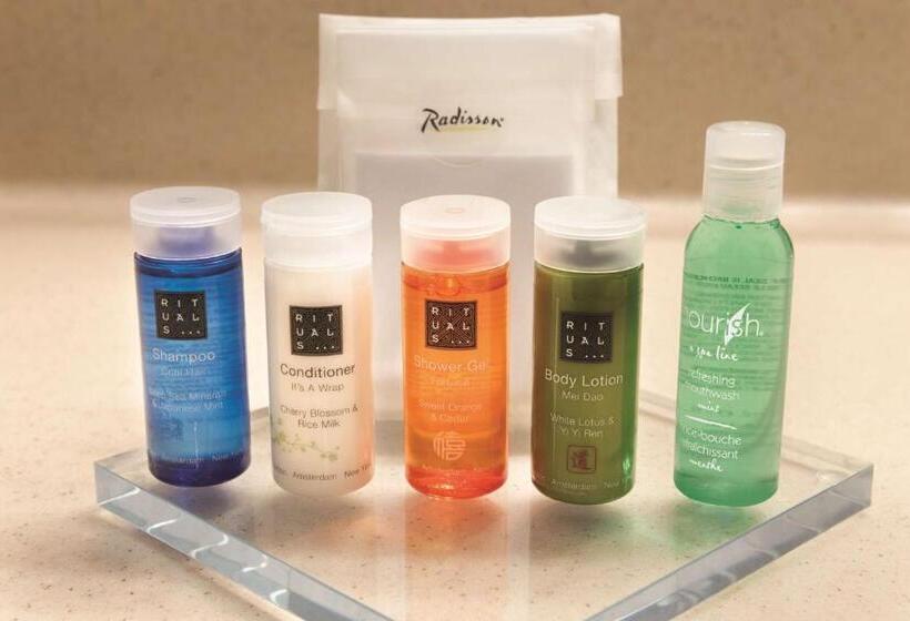 Radisson Hotel Ames Conference Center At Isu