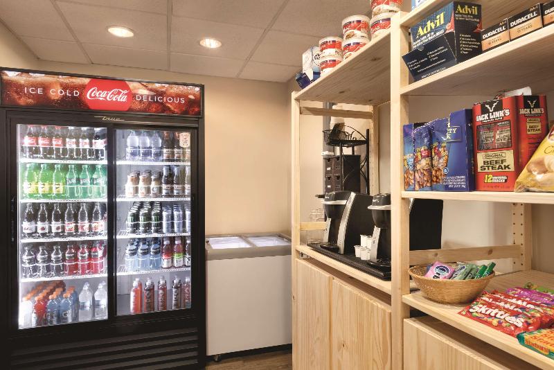 Radisson Hotel Ames Conference Center At Isu