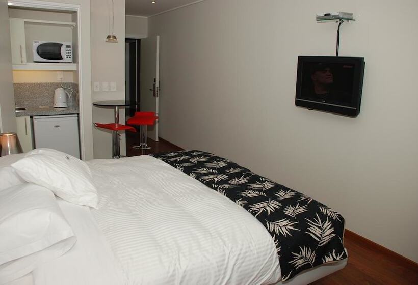 Regency Golf   Hotel Urbano