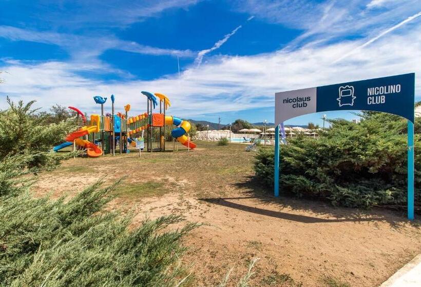 ホテル Mimose Beach Village