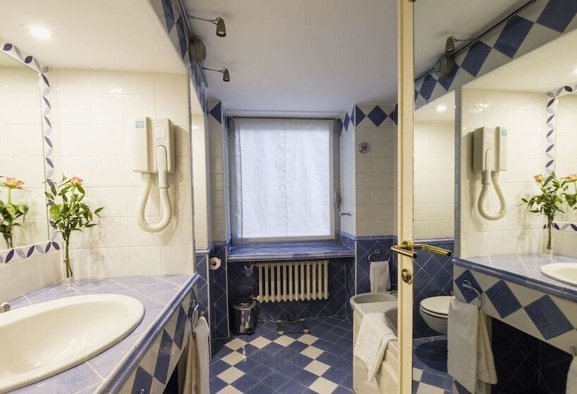 فندق Residence Sacchi Apart