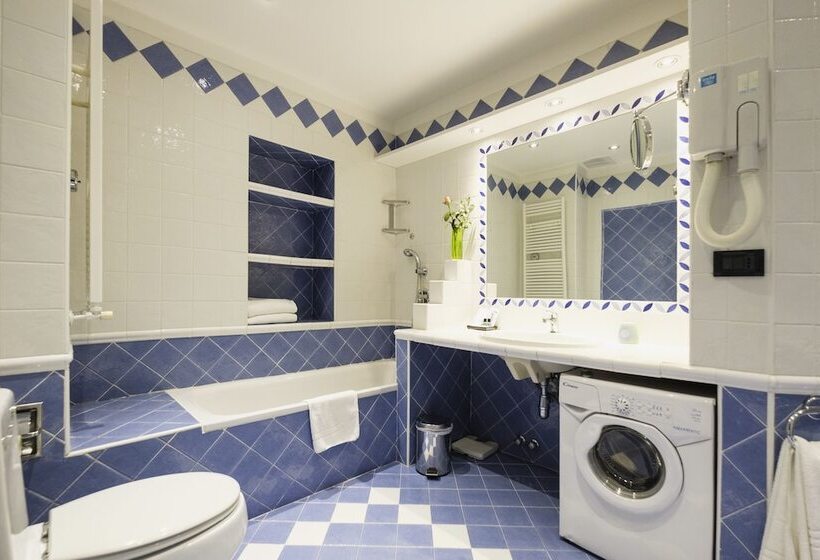 فندق Residence Sacchi Apart