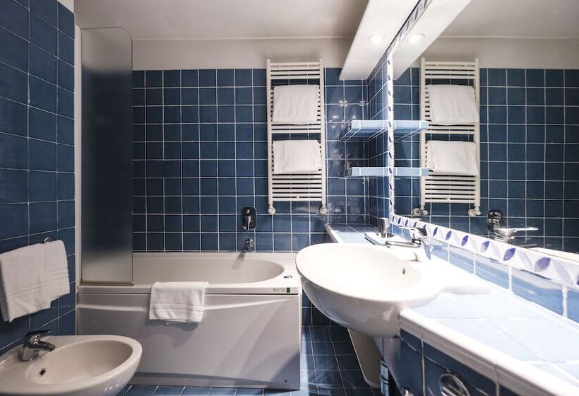 فندق Residence Sacchi Apart