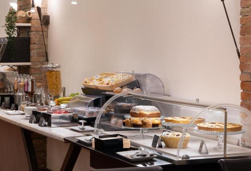 فندق Ristorante Borgo Antico