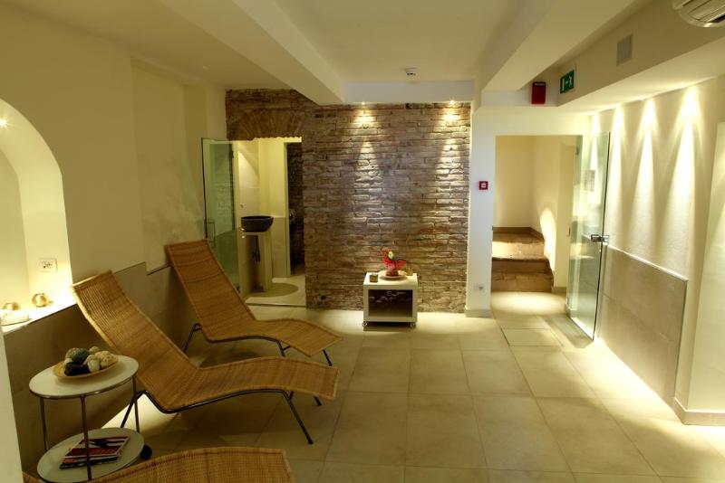 בית מלון כפרי Riviera Mare Beach Life