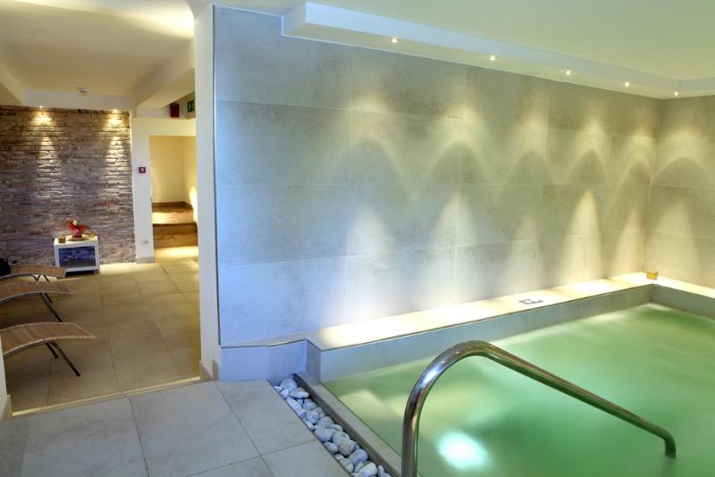 בית מלון כפרי Riviera Mare Beach Life