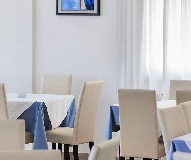 فندق Riviera Mare Beach Life