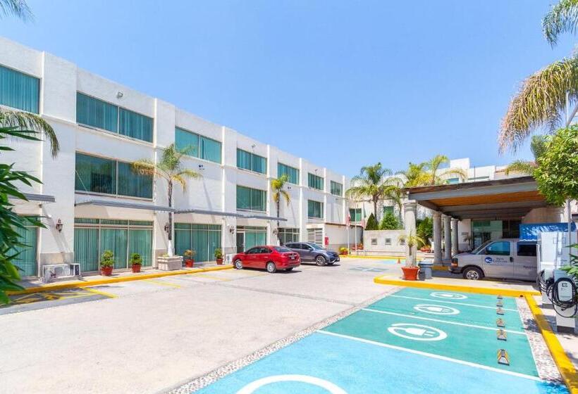 فندق San Carlos Tequisquiapan