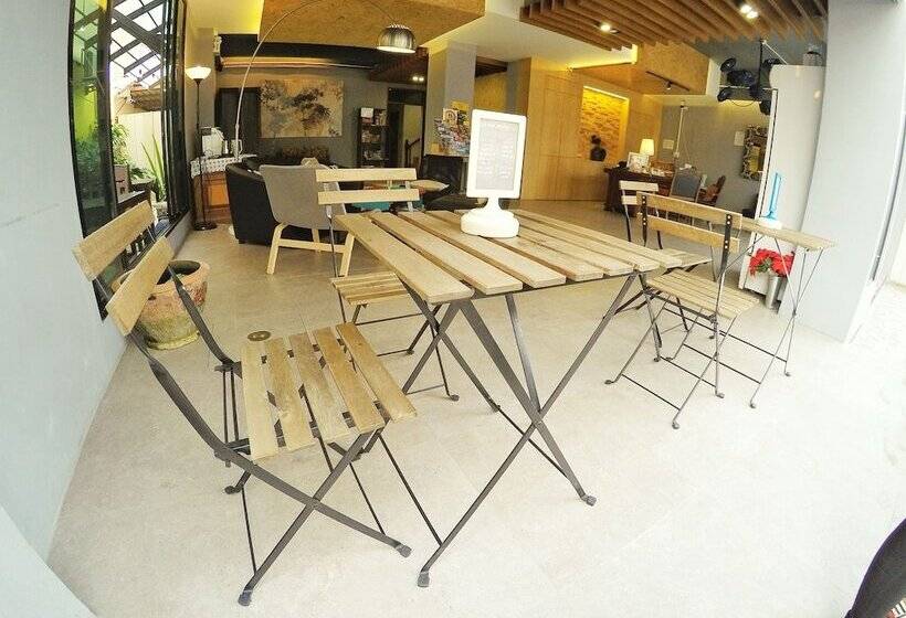 Sea Front Home Hotel Patong Beach