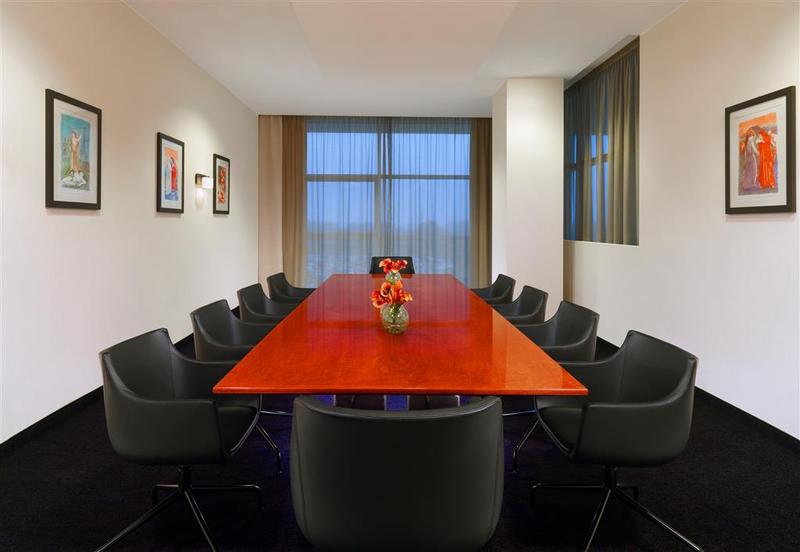 Sheraton Milan Malpensa Airport Hotel & Conference Centre