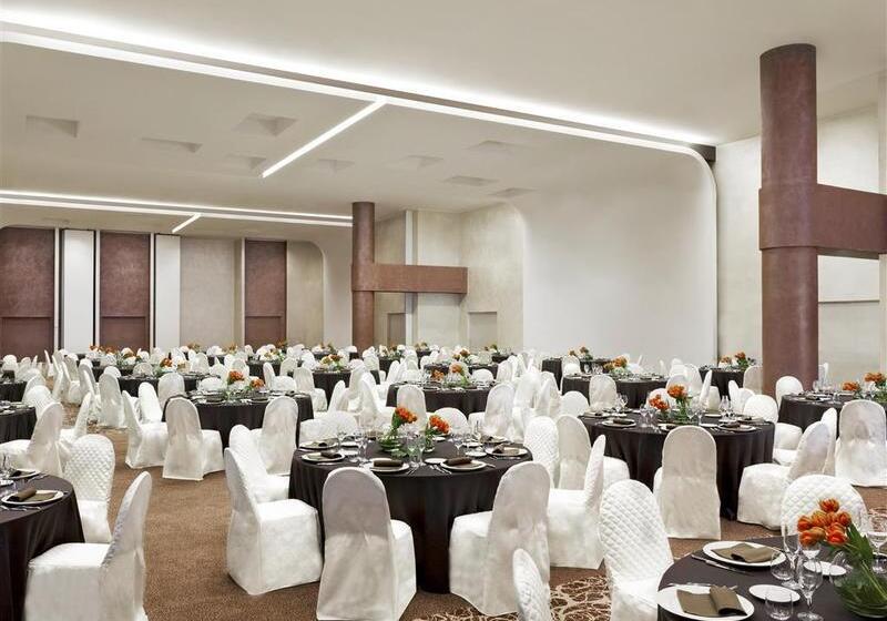 Sheraton Milan Malpensa Airport Hotel & Conference Centre