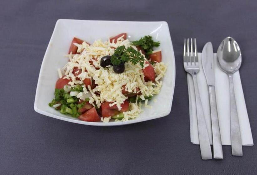 בית מלון כפרי Shterev Sopot