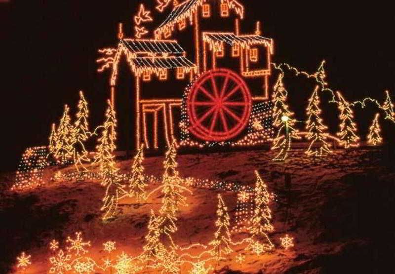 هتل Springhill Suites Pigeon Forge